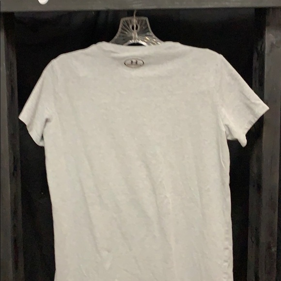 UNDER Armour T-shirt - Picture 3 of 3